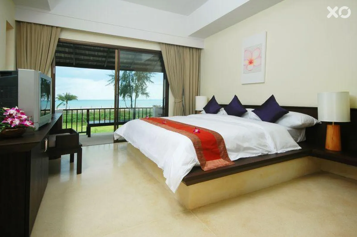 Palm Galleria Resort