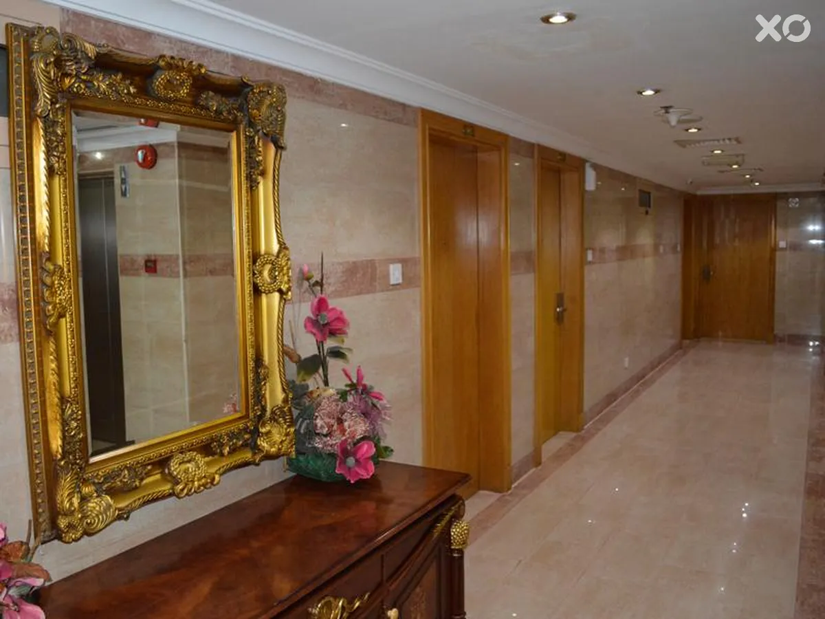 Dolphin Hotel Apartments