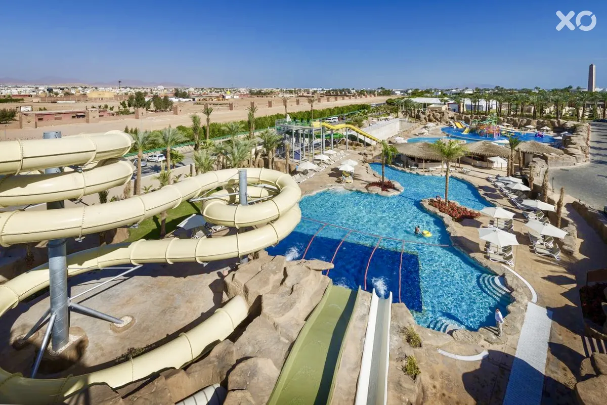 Reef Oasis Beach Resort