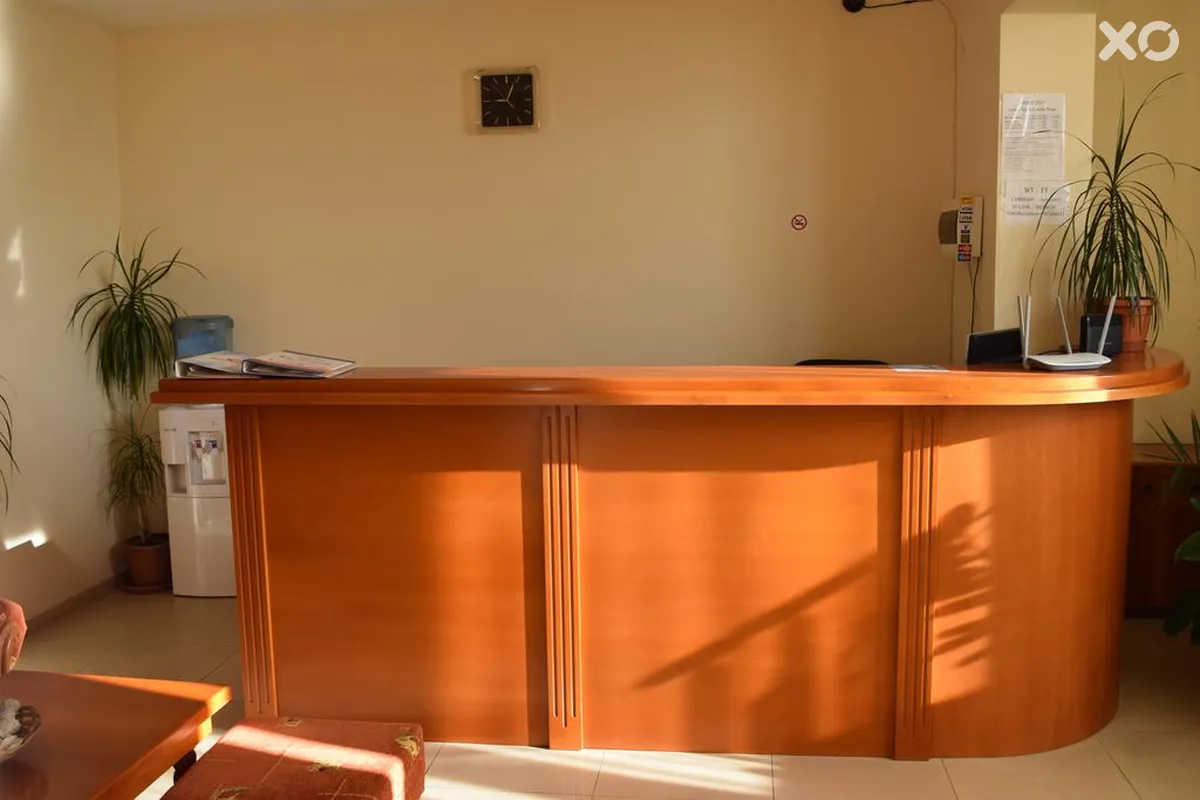 Chris Hotel