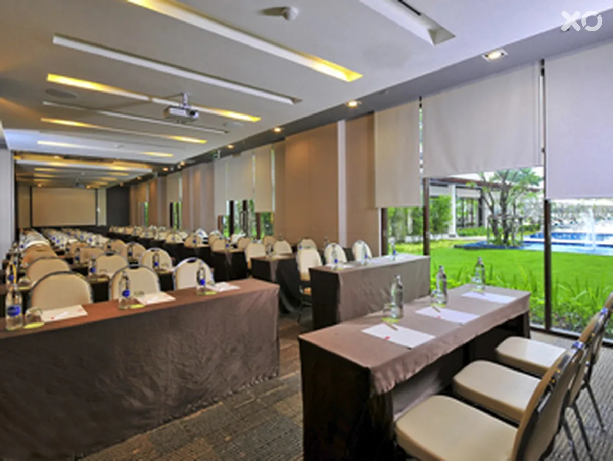 Ibis Bangkok Riverside