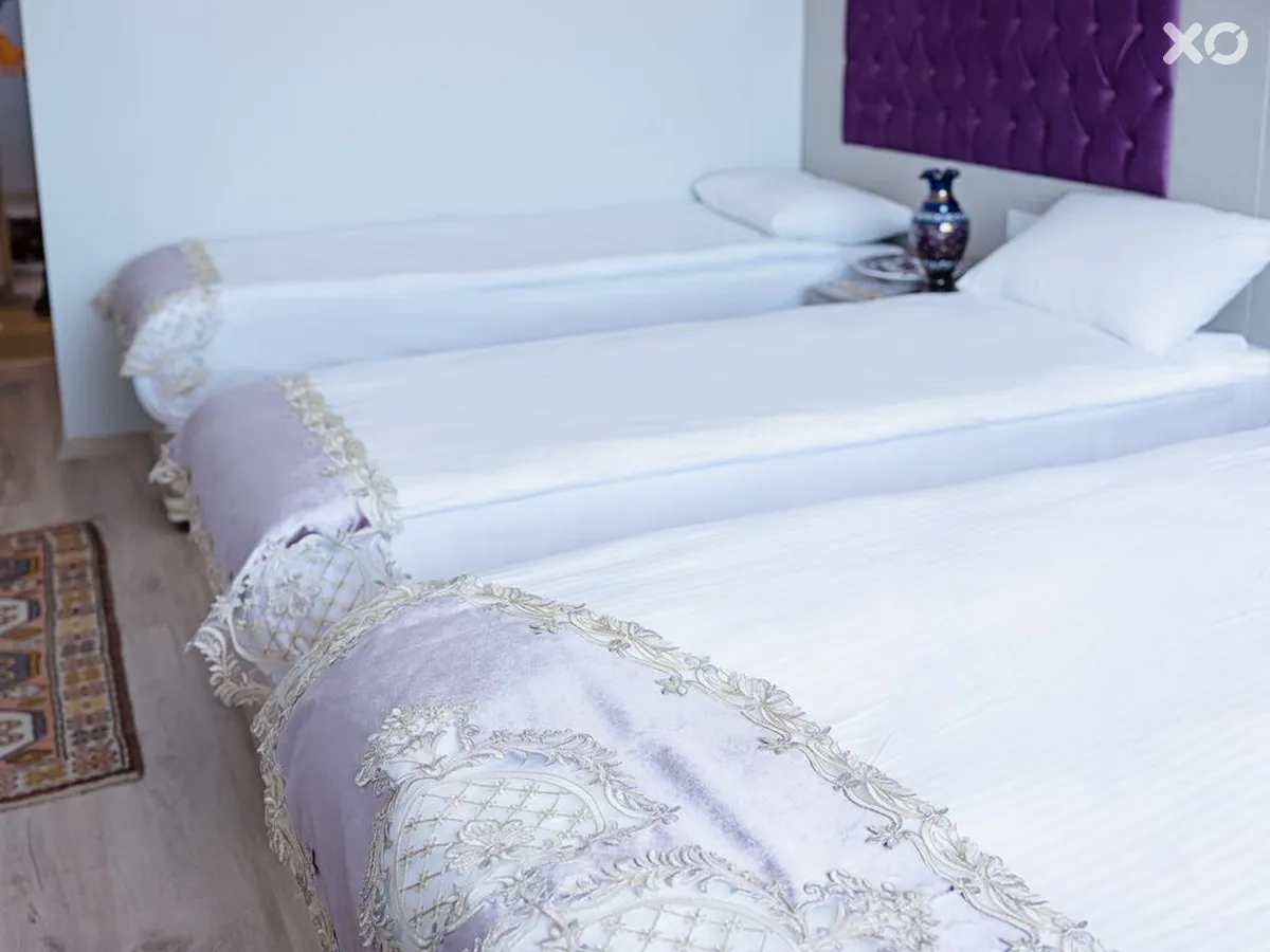 The Lola Hotel