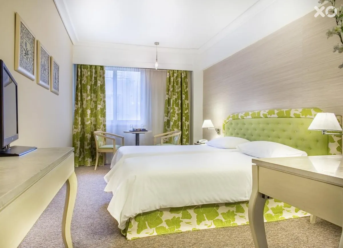 Alexandros Hotel