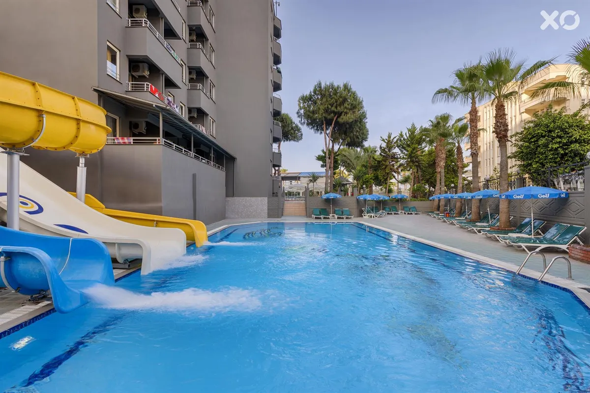 Senza Hotels Grand Santana Hotel