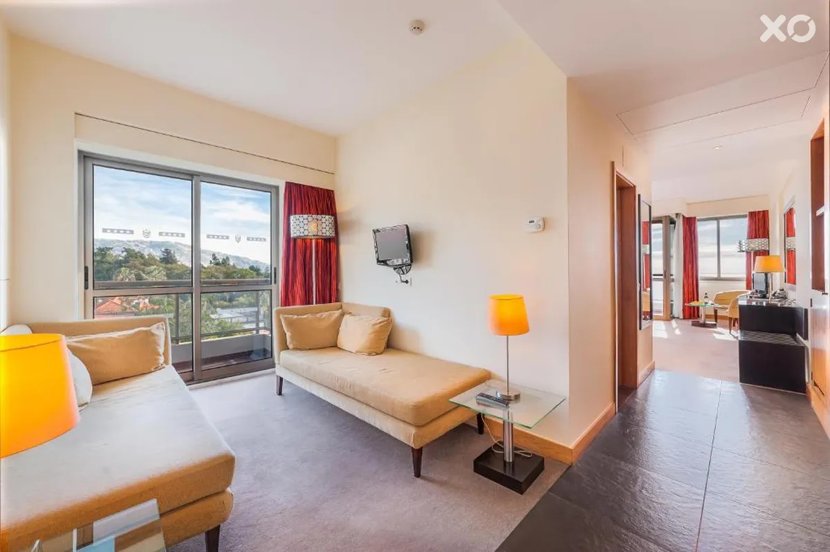 Savoy Gardens Hotel