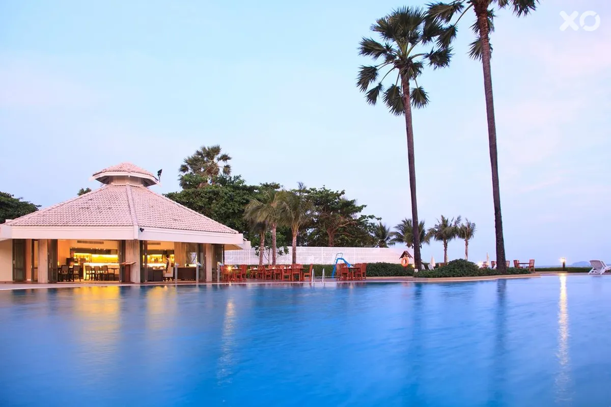 Novotel Rayong Rim Pae Resort Hotel