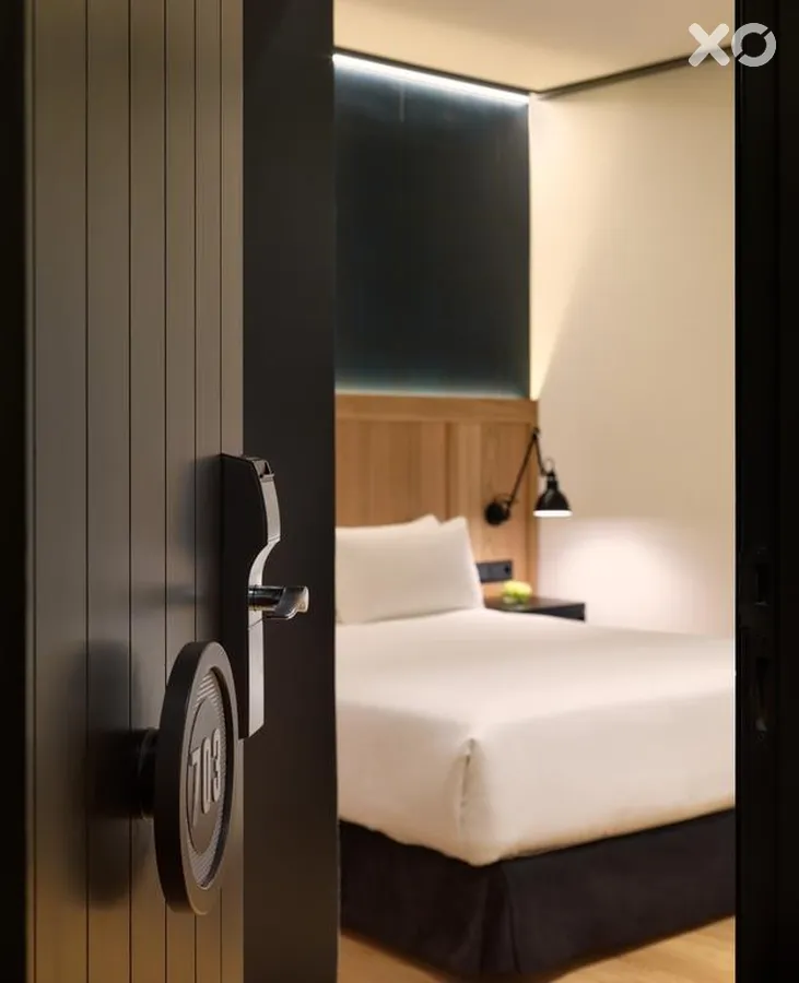 H10 Puerta de Alcala