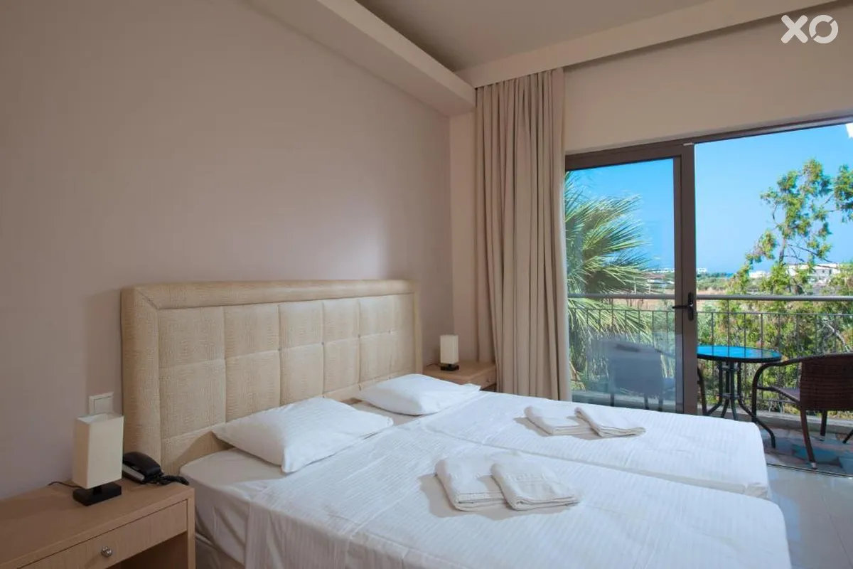 Oasis Beach Hotel