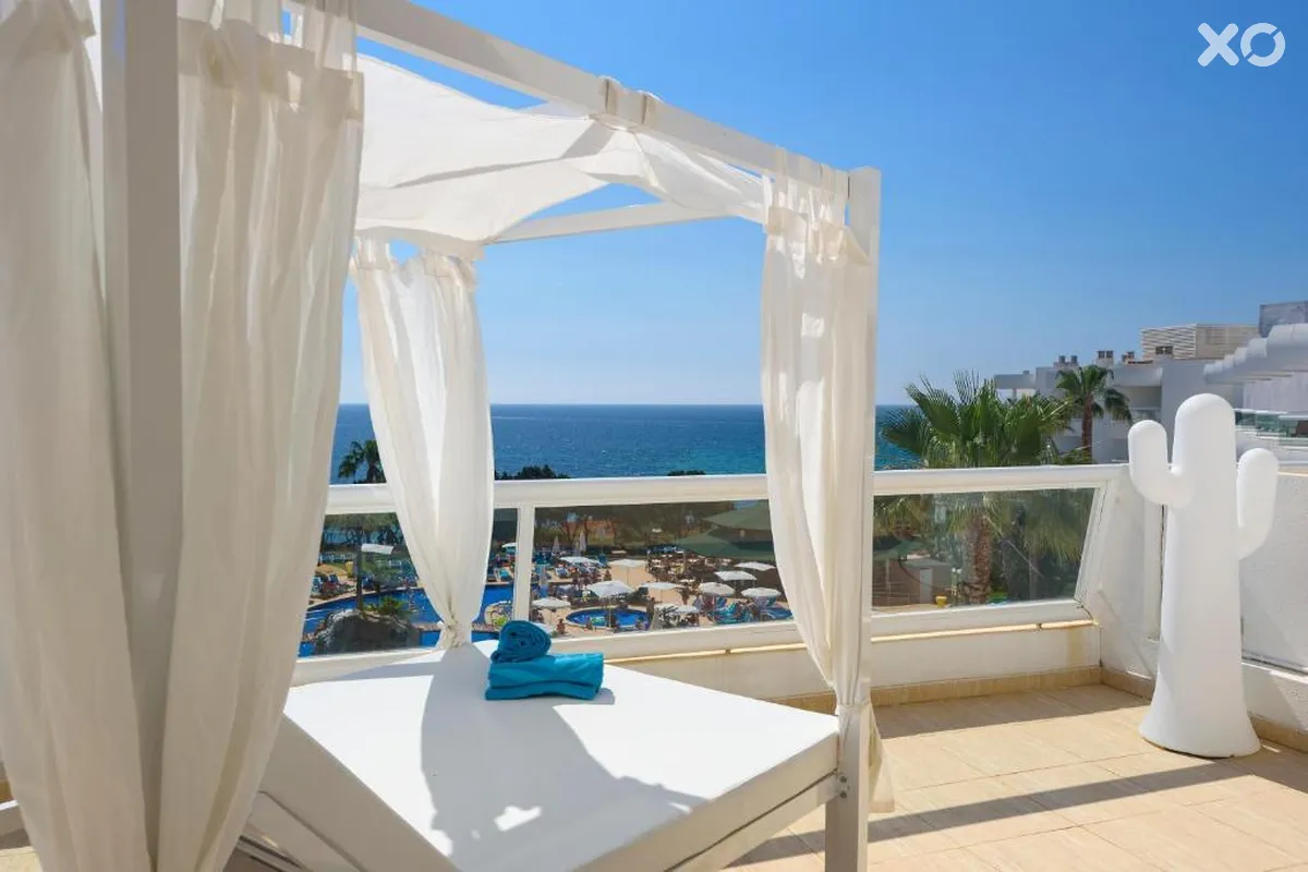 Tropic Garden Hotel Apartments