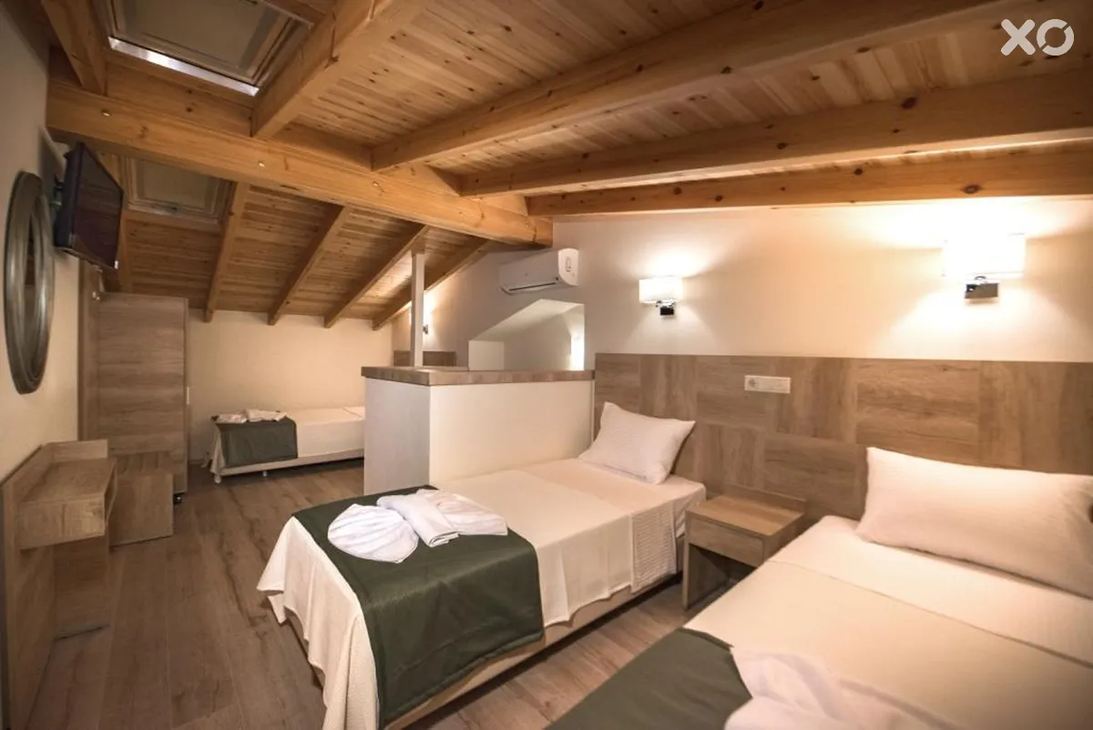 Konaki Ouranoupolis Hotel