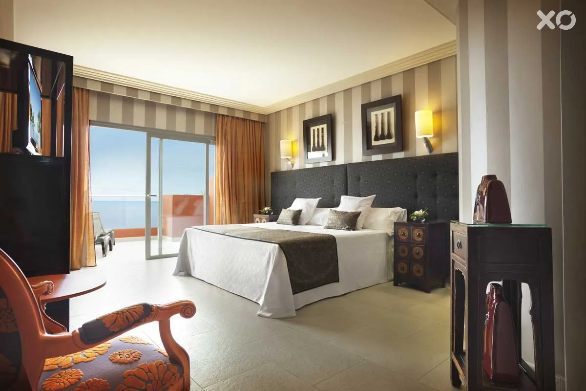 Adrian Hoteles Roca Nivaria Gran