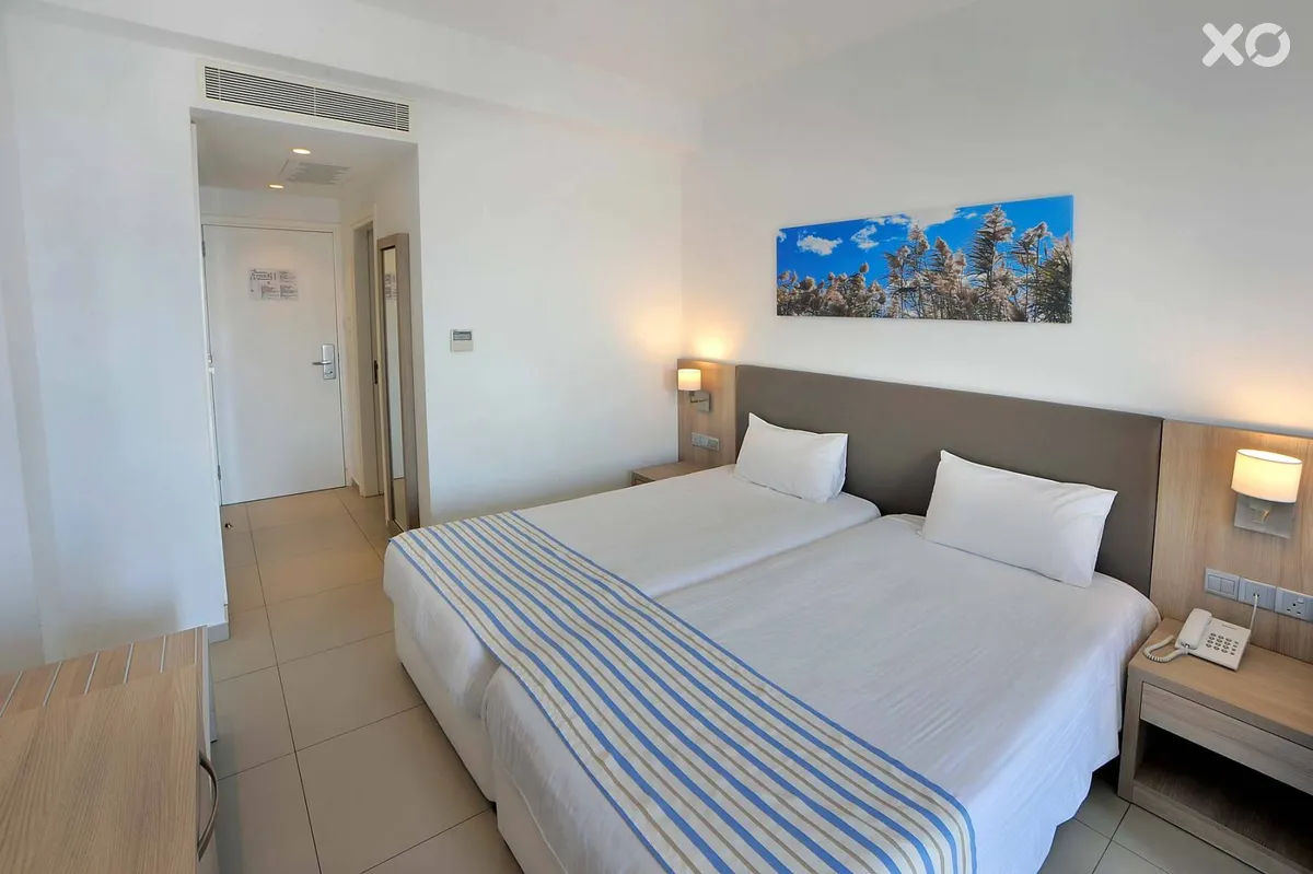 Nissiana Hotel