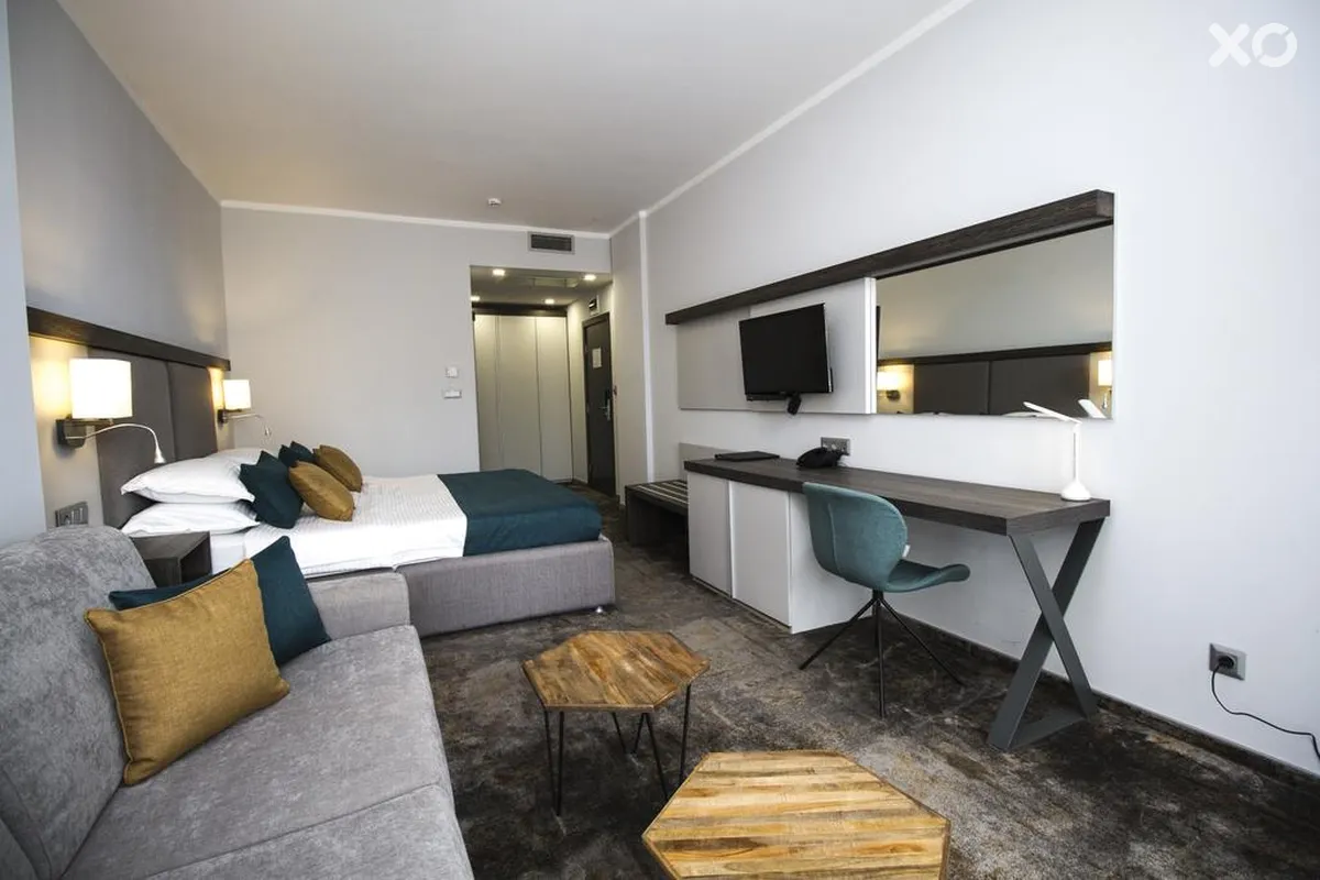 Best Western Plus Premium Inn