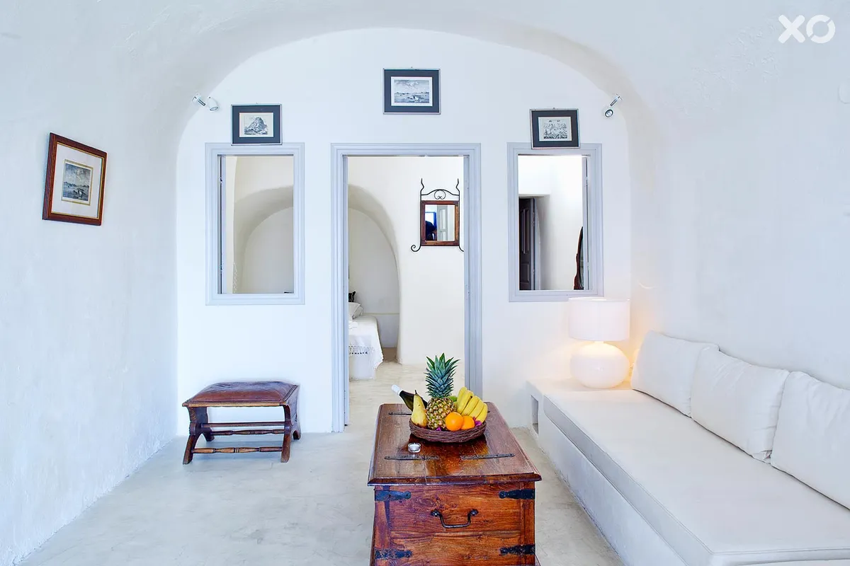 Oia Mare Villas