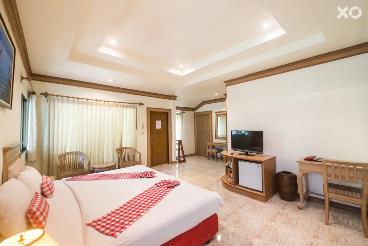 Sand Sea Resort