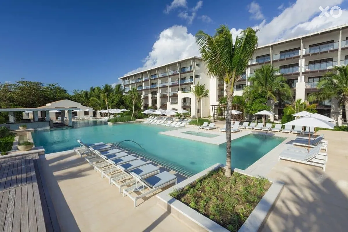 Unico 20°N 87°W Riviera Maya