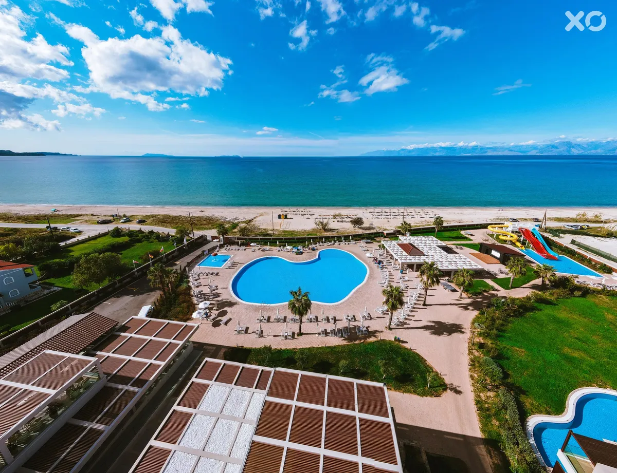 Almyros Beach Resort & Spa