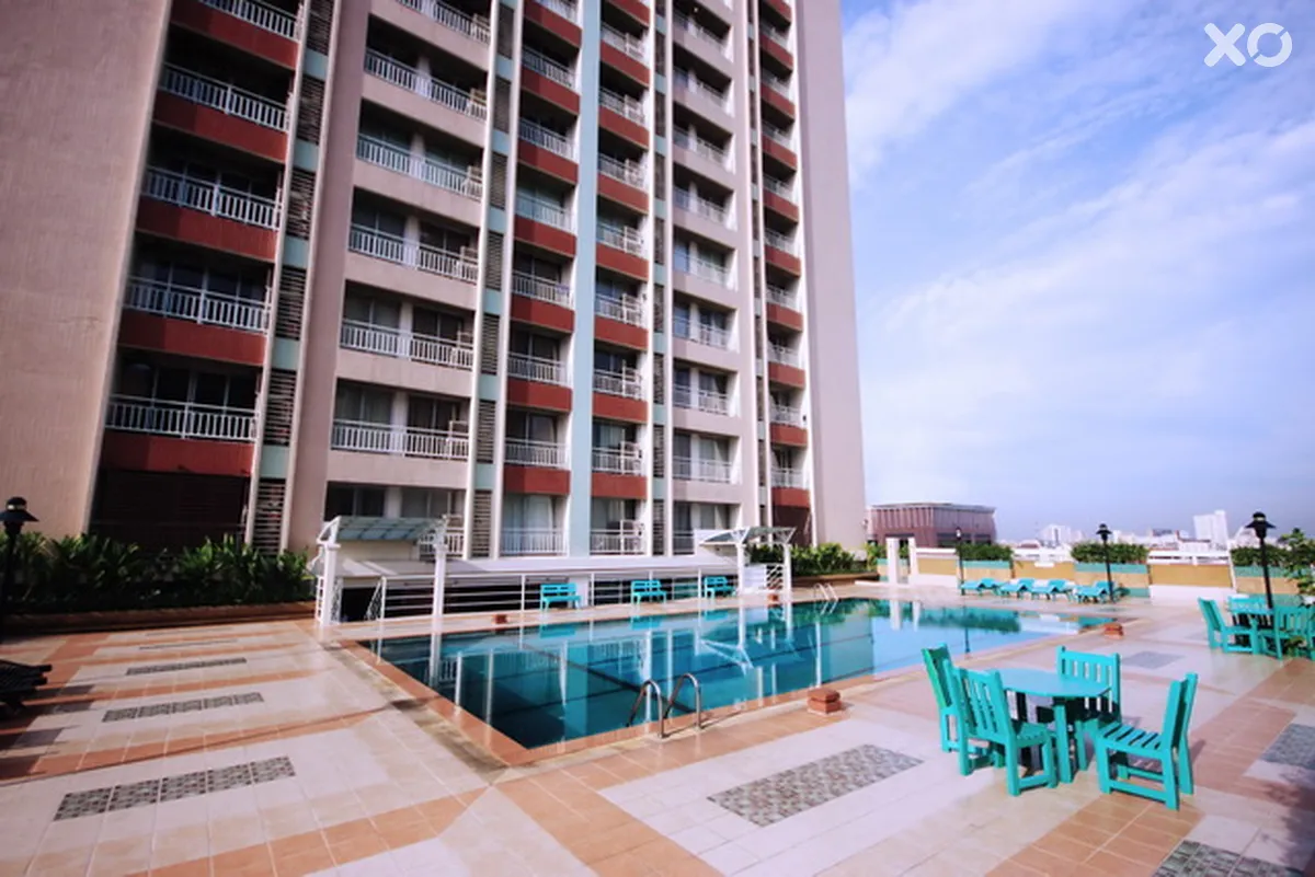 Evergreen Place Siam by UHG