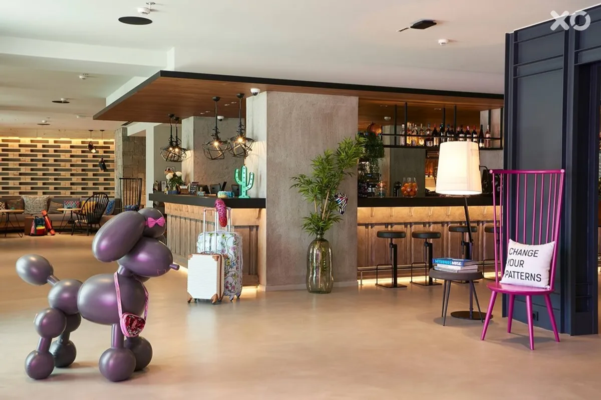 Moxy Patra Marina