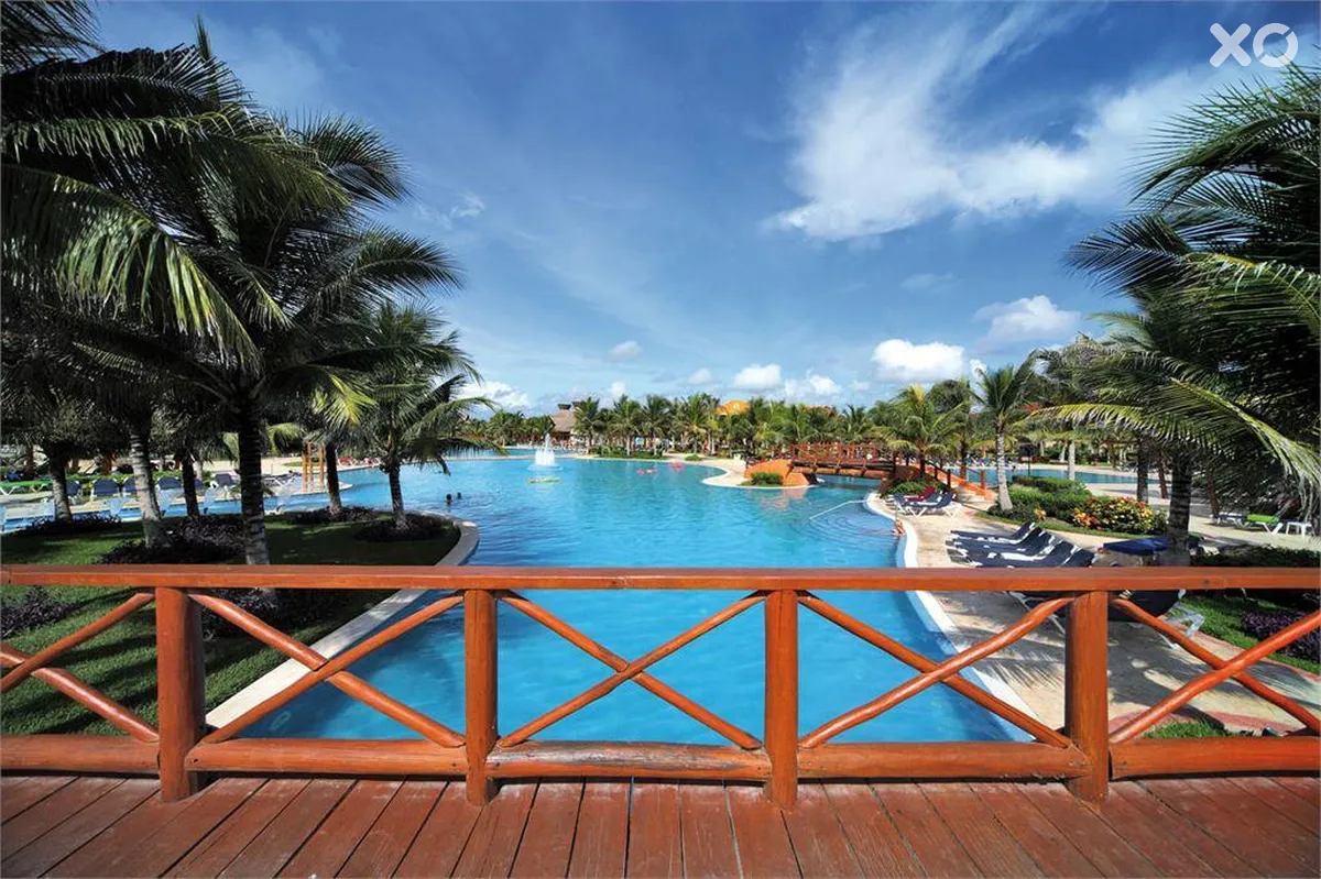 Barcelo Maya Grand Resort