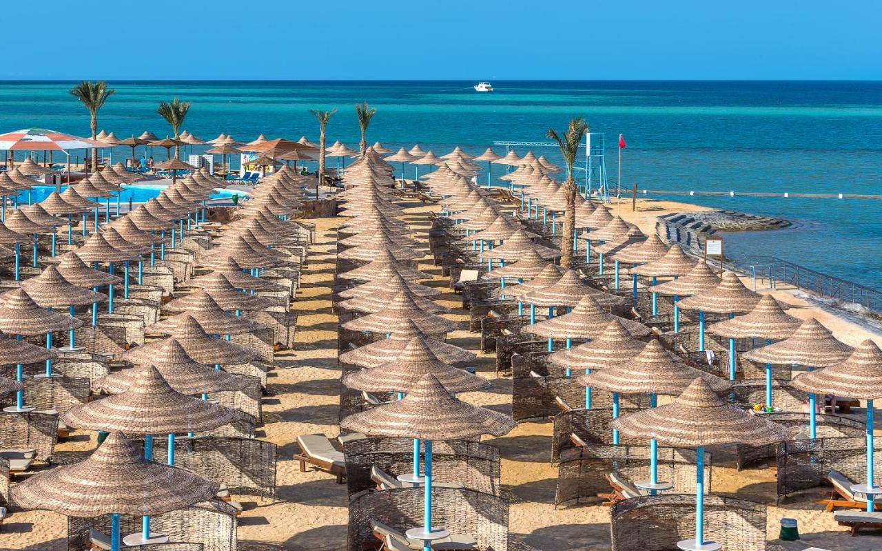 Riviera Aqua Park Resort ( ex. Hawaii Riviera Resort & Aqua Park)