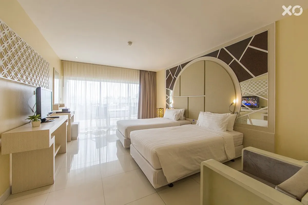 Andaman Embrace Patong