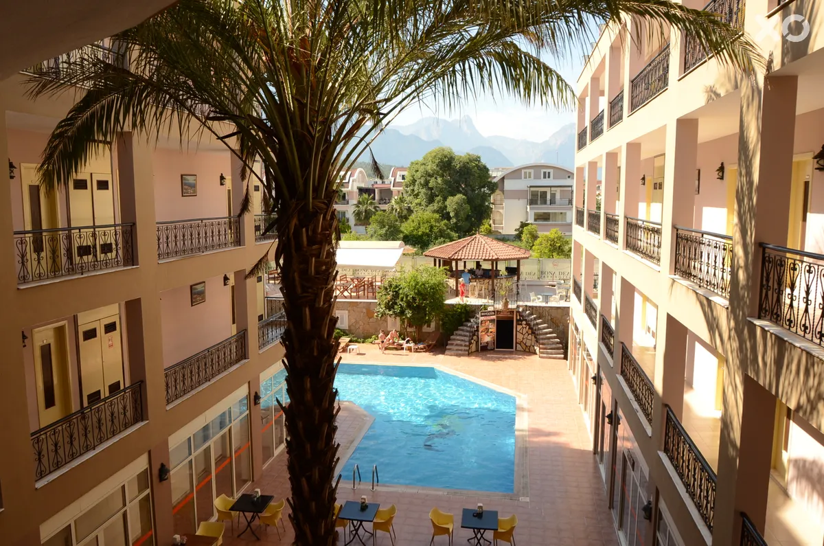 Club Park Marina Hotel