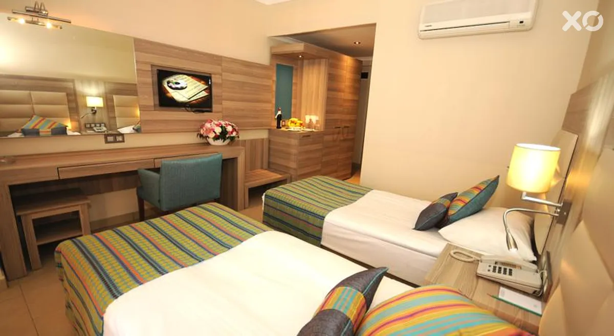 Insula Resort & Spa