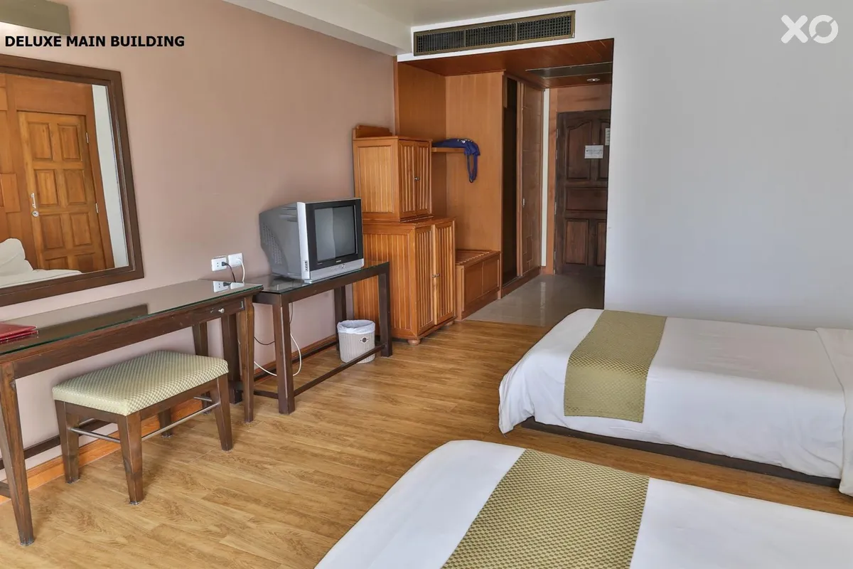 Sea Breeze Jomtien Resort