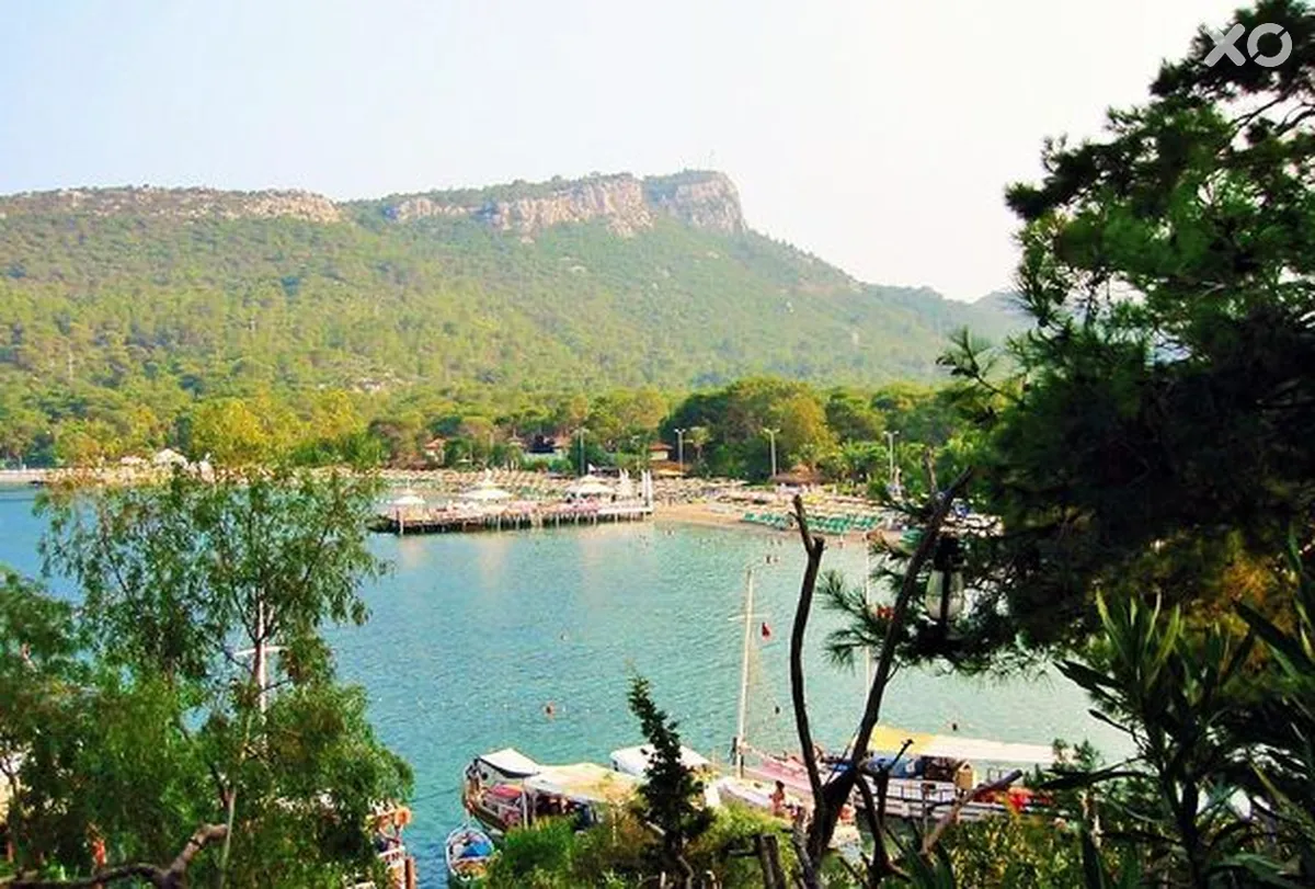 Tal Beach Hotel