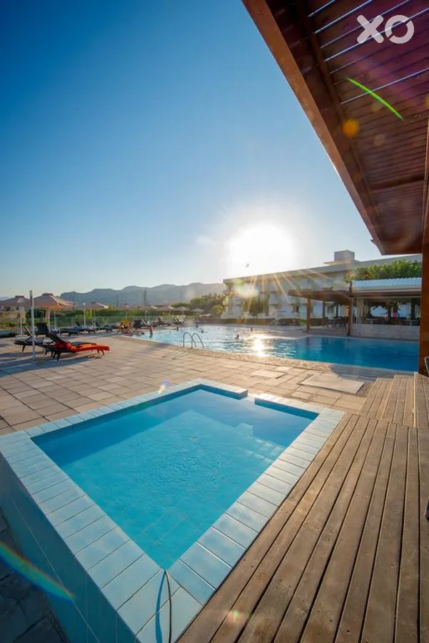 Zoes Hotel Studios