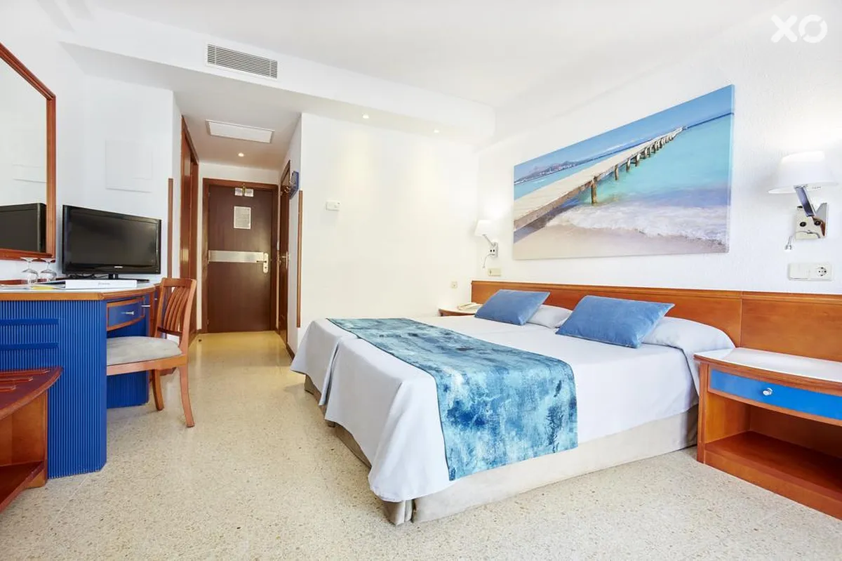 Universal Hotel Romantica