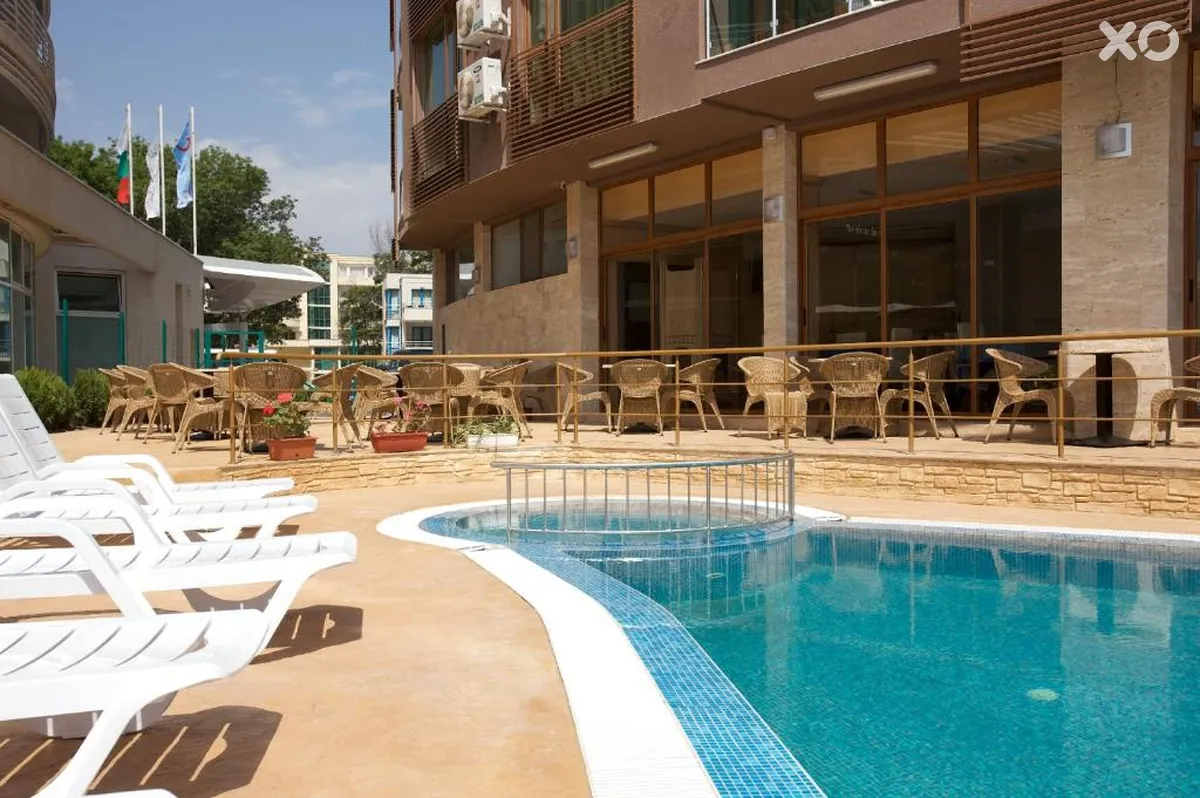 Sea Breeze Hotel