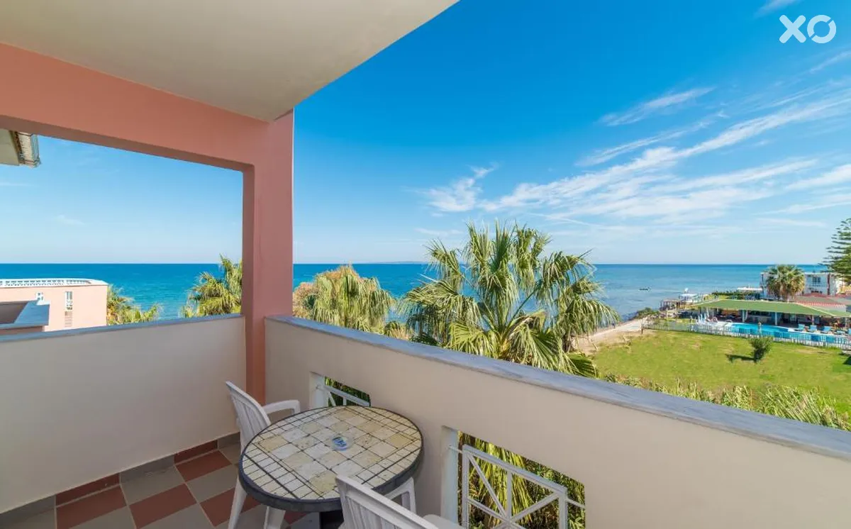 Xenos Kamara Beach Hotel