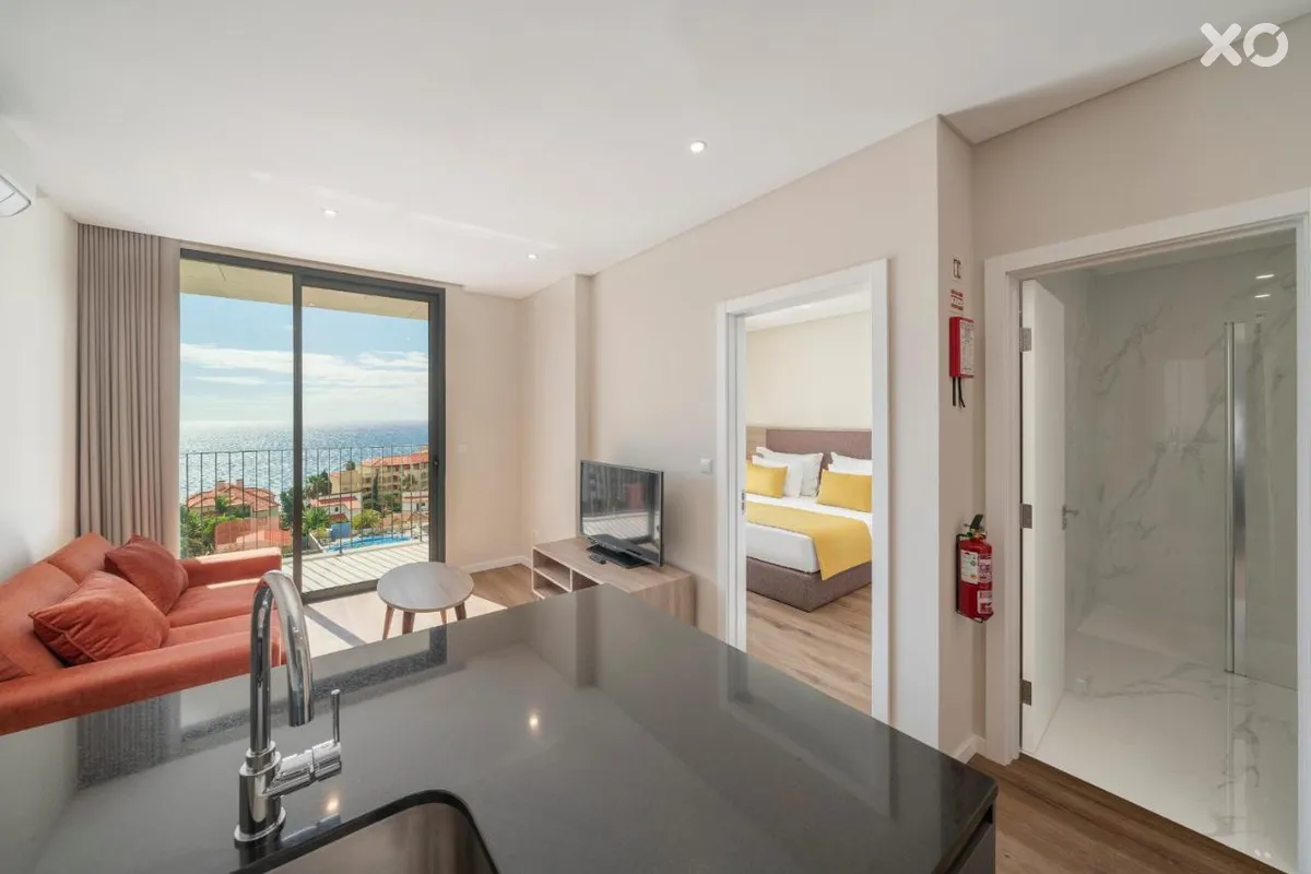 Monumental Plaza by Petit Hotels