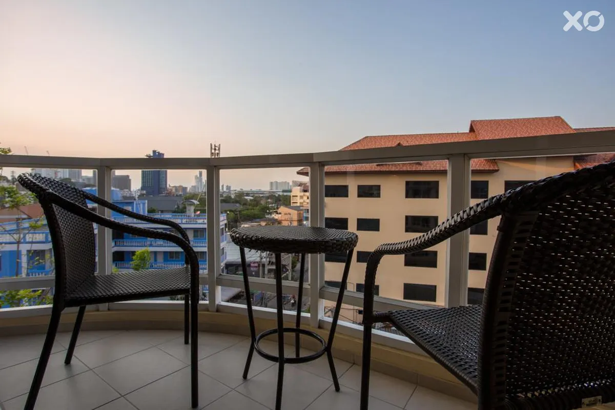Nova Gold Hotel