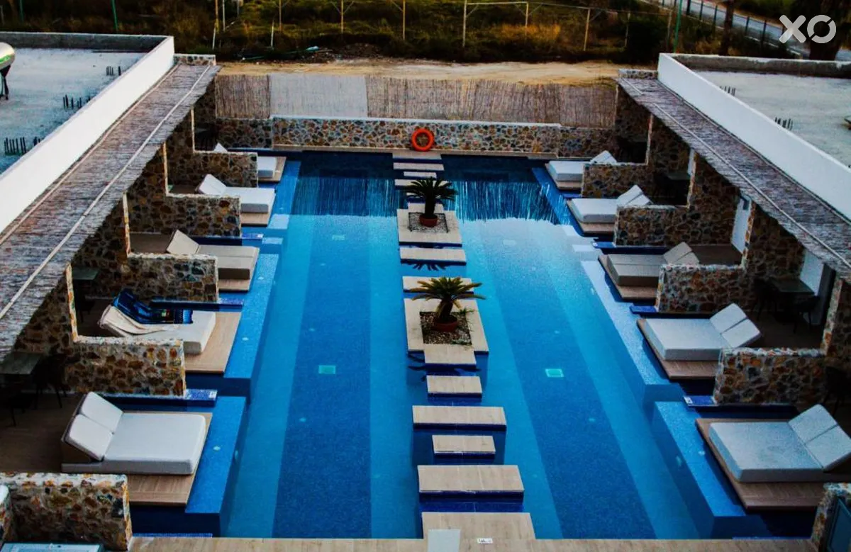 Sunshine Hotel