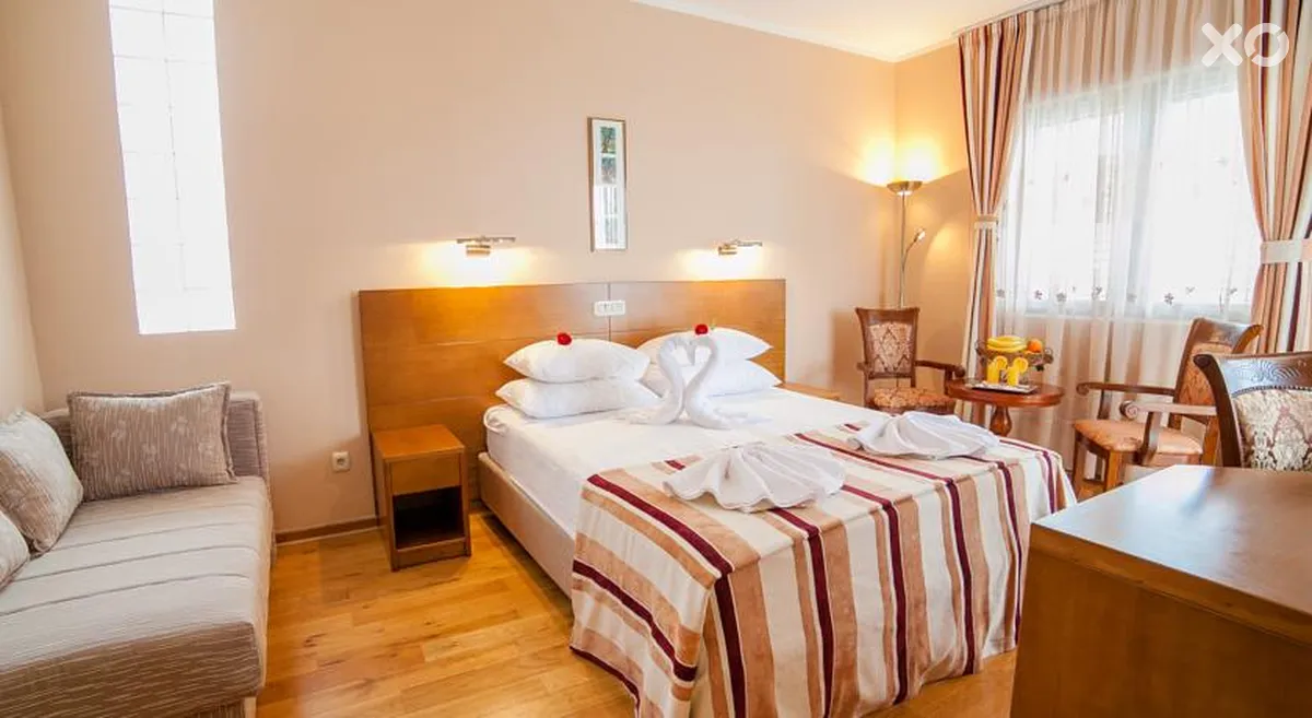 Petrovac Hotel