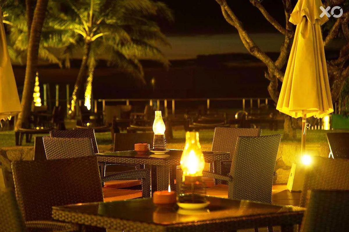 Camelot Beach Hotel