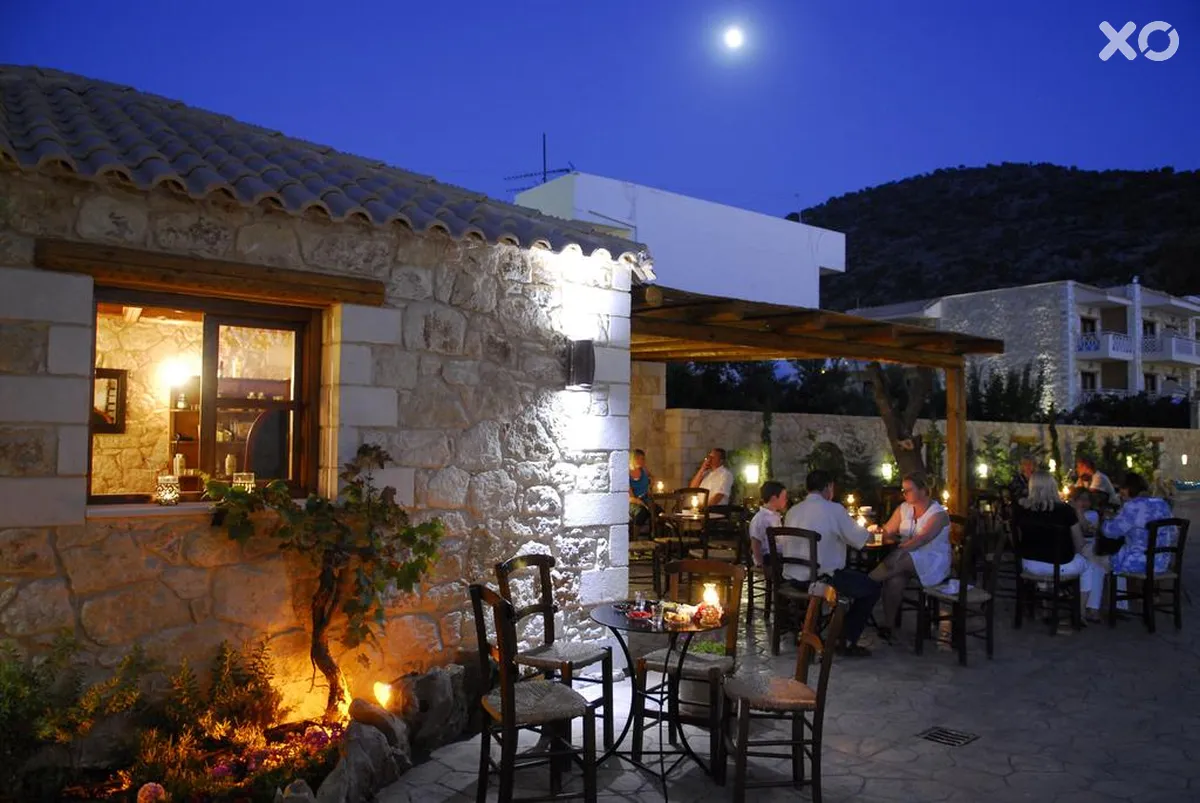 Cactus Royal Spa & Resort