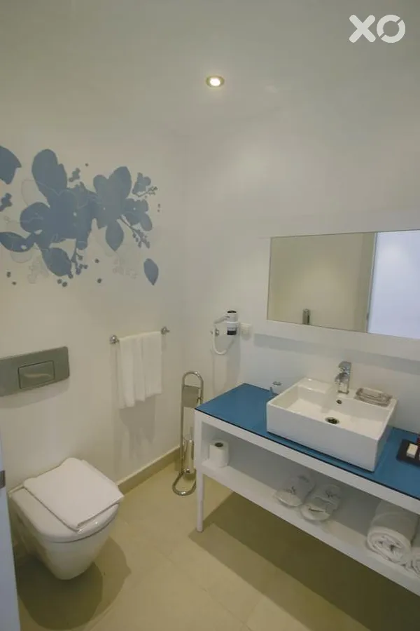 Costa Luvi Hotel