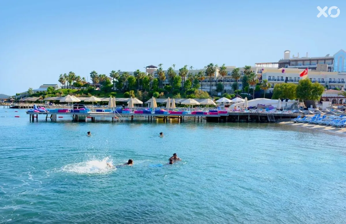 Salinas Beach Hotel