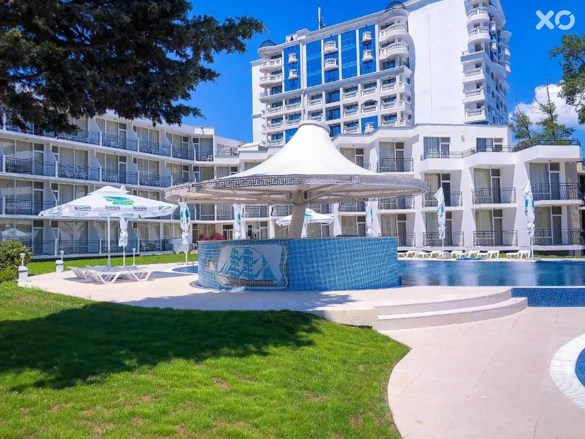 Flamingo Beach Hotel