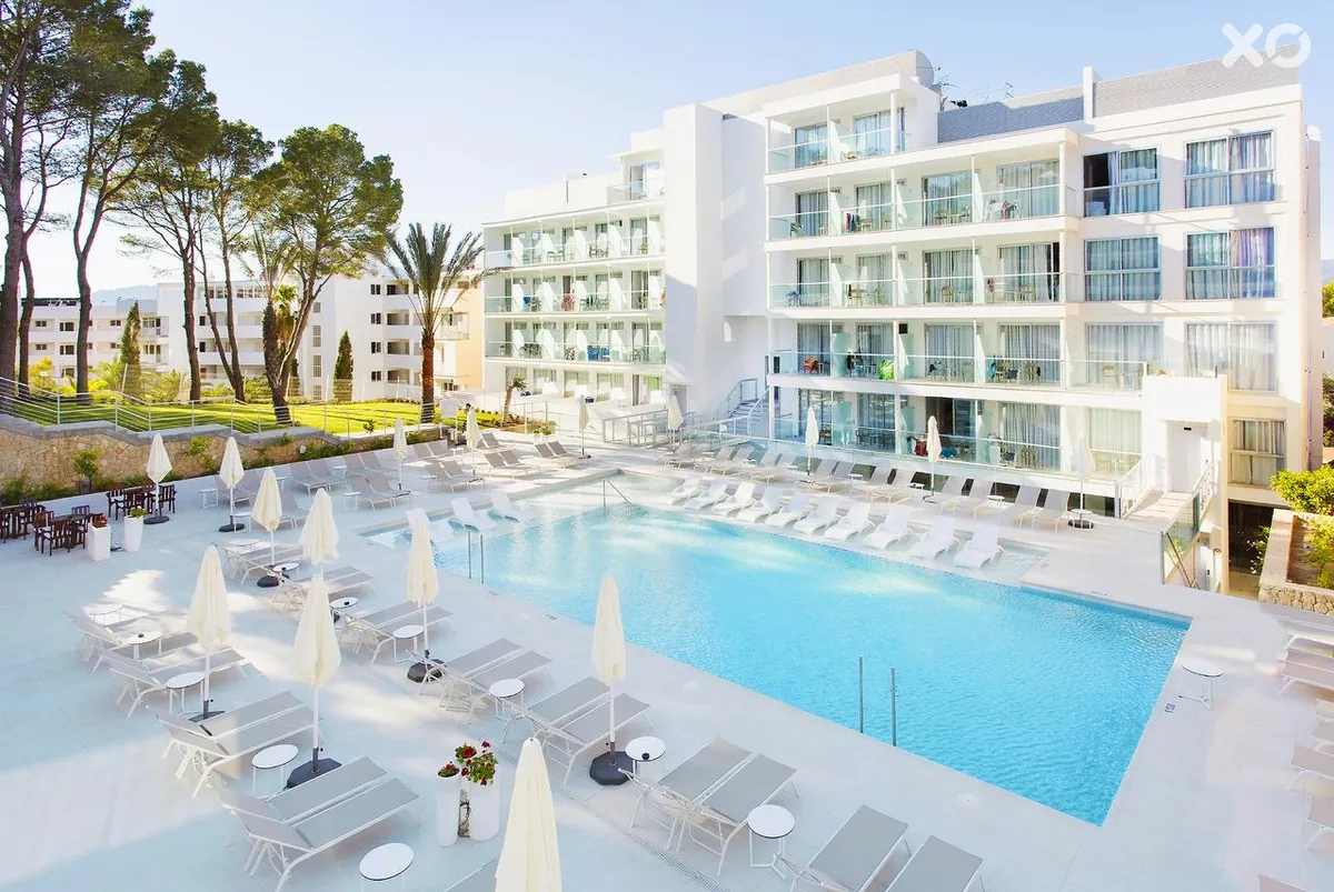 Reverence Life Hotel