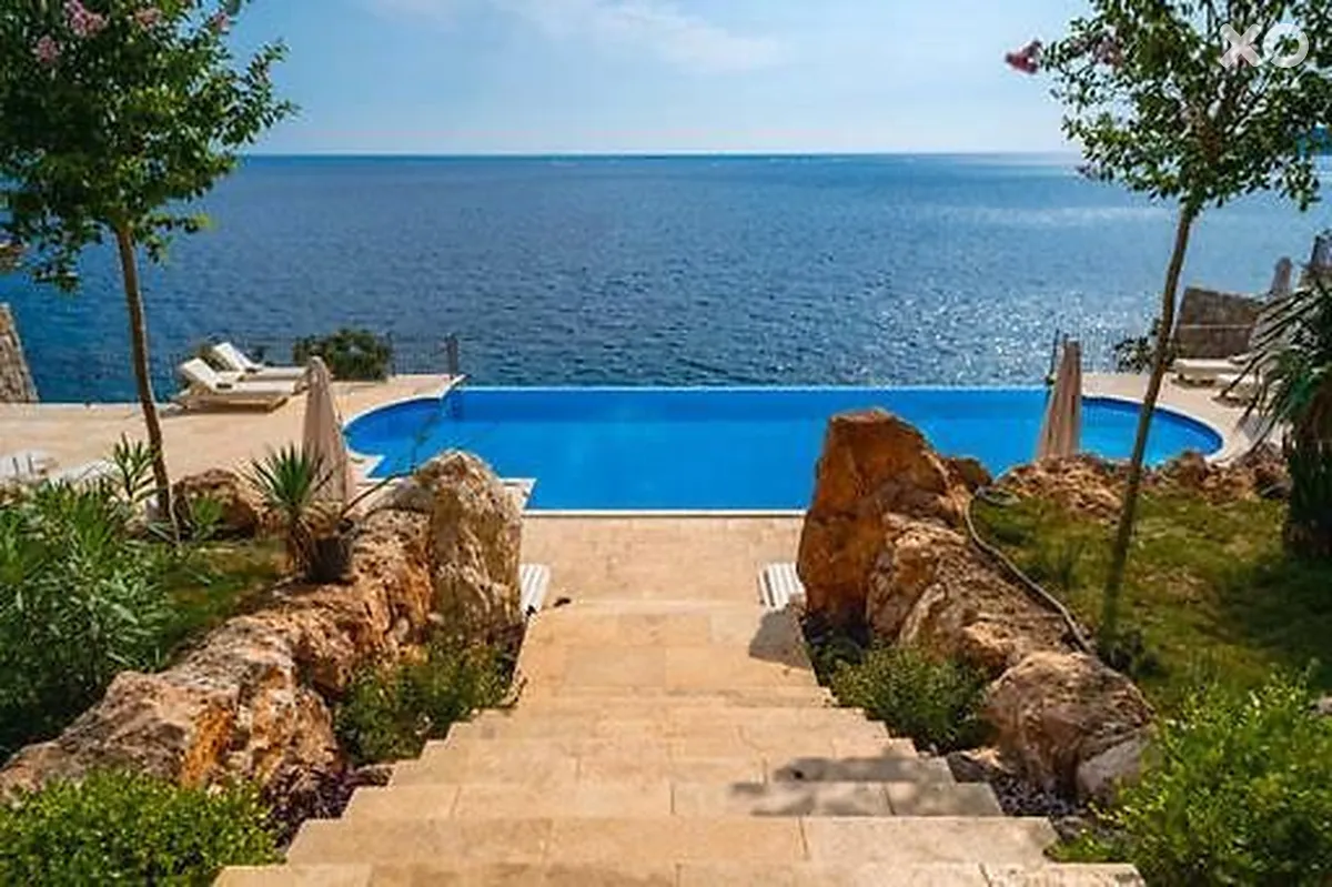 Ponta Melagrana Villa