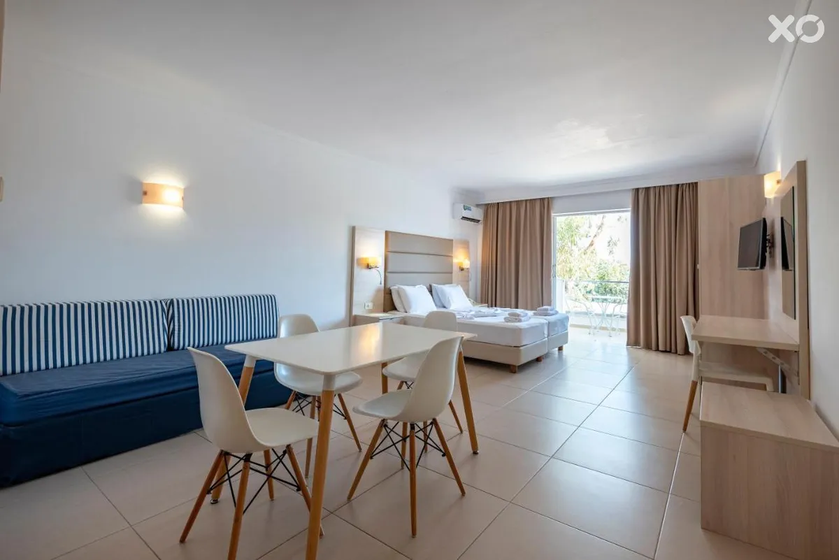 Aegean Blu Hotel & Apartments