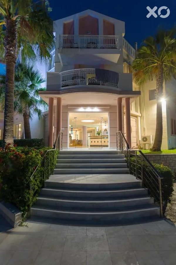 Xenos Kamara Beach Hotel