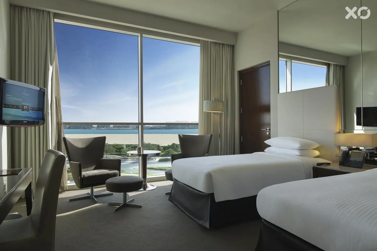 Centro Yas Island