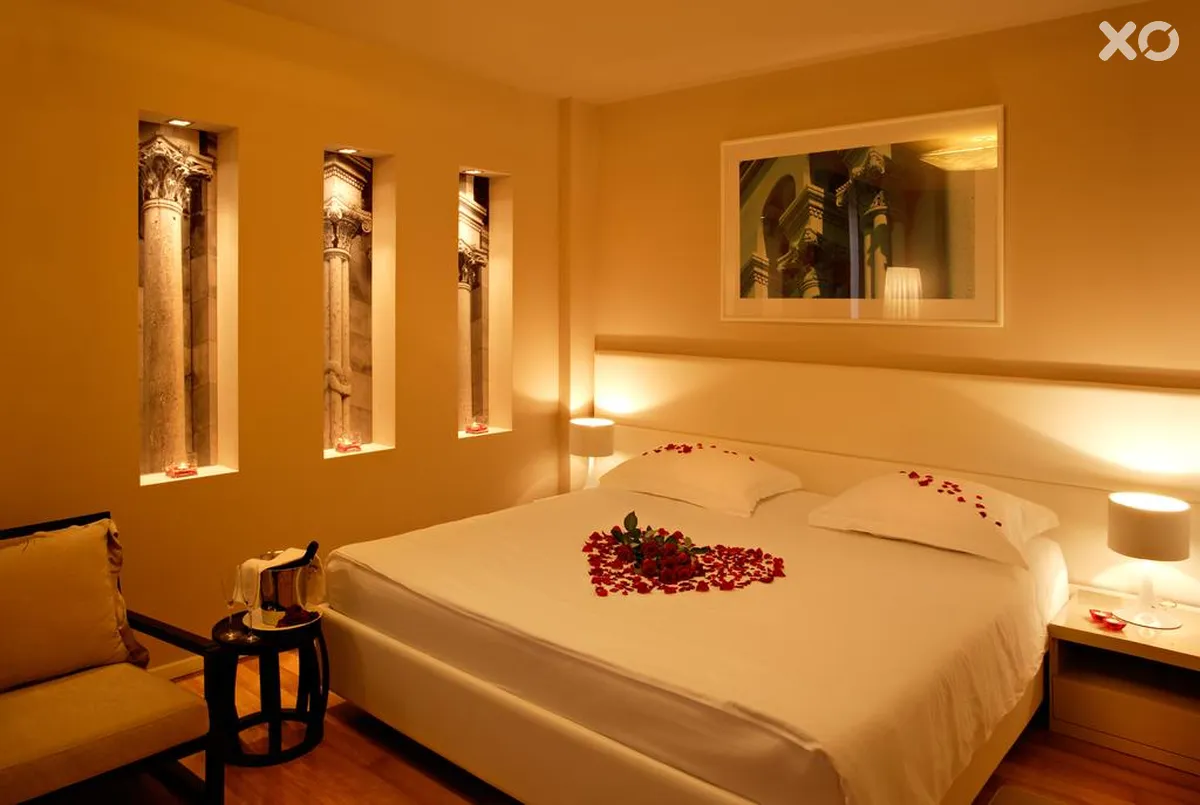 Atrium Hotel