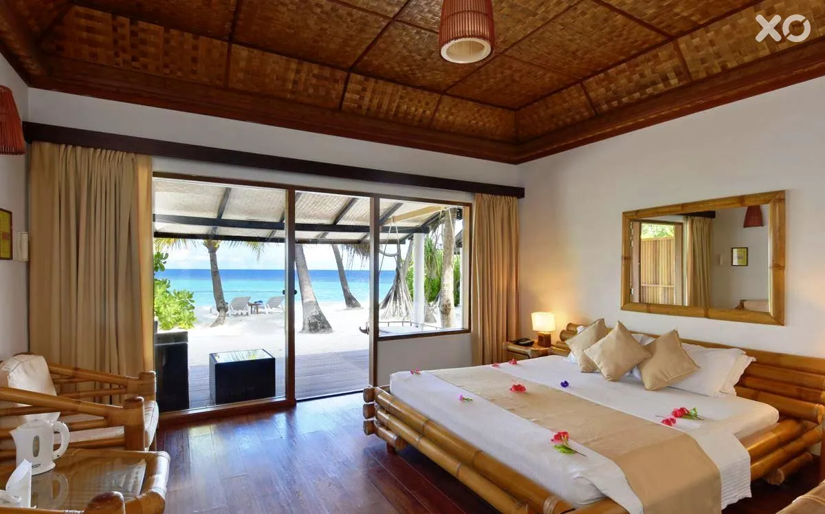 Angaga Island Resort & Spa